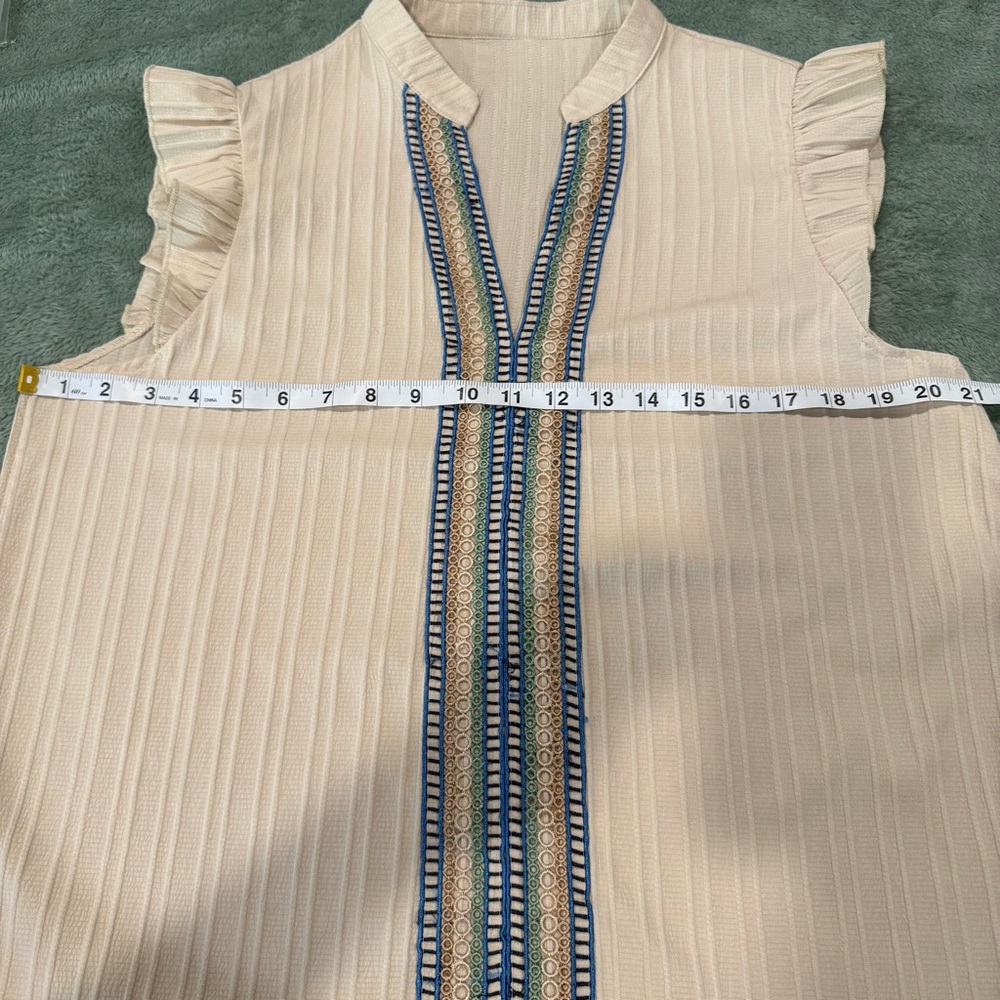 Women’s Boho Embroidered Flutter Sleeve Blouse Cream Blue Size L (est) - Picture 3 of 5